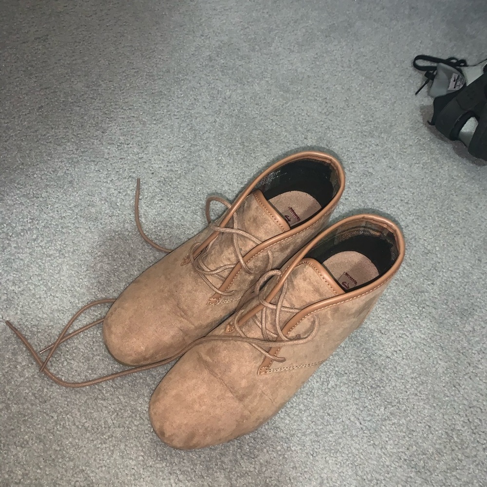 Ankle boots